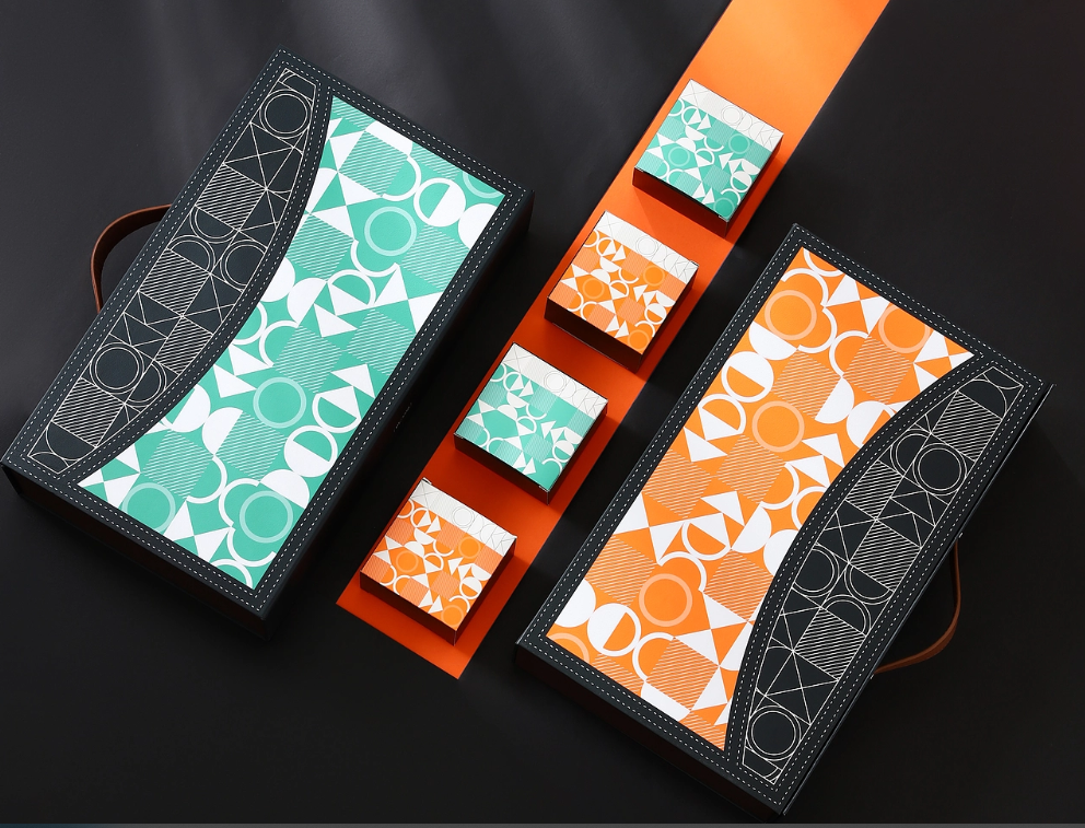 Custom rigid gift boxes and luxury packaging